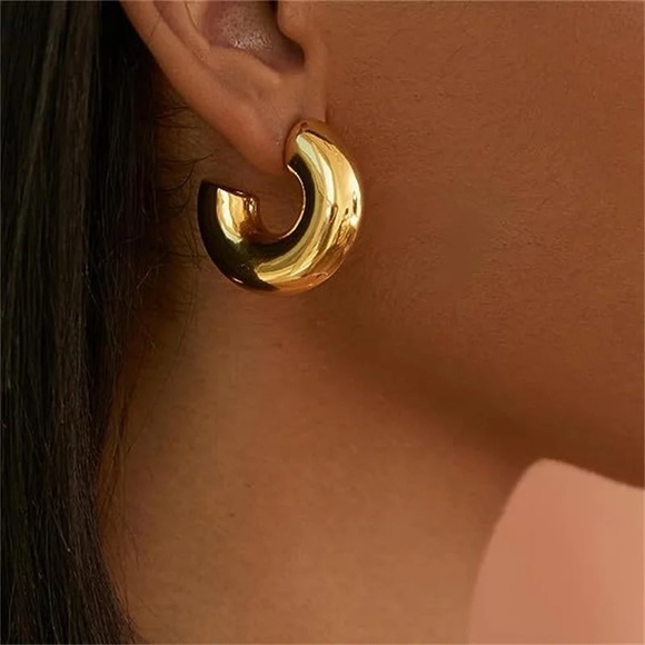 Vintage Stainless Steel Chunky C Shape Hoop Earrings ( Size: 40mm) - Picture 9 of 16